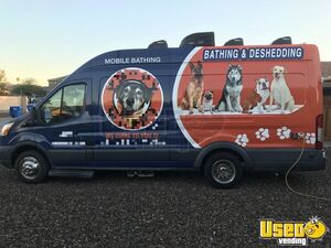 Like New - 2018 Ford Transit Mobile Dog Grooming and Bathing Service Van for Sale in Arizona!