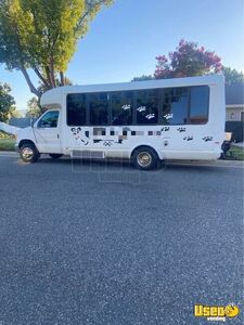 Well Equipped - 2000 Ford Mobile Dog Grooming Van | Pet Care Van for Sale in California!