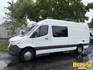 2023 Mercedes-Benz 3500 Wag'n Tails Mobile Dog Grooming Van for Sale in  Florida!