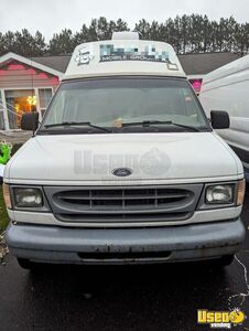 2000 Ford Econoline Mobile Pet Grooming Van | Pet Care Truck for Sale in Michigan!