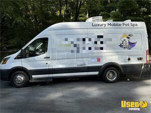 Fully Equipped 2020 Ford 350 HD Transit Mobile Pet Grooming Truck for Sale in New York!