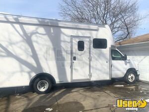 Very Low Miles 2018 Ford Econoline E450 Mobile Veterinary Truck for Sale in Ohio!