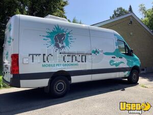 Like-New - 2020 Mercedes Benz Sprinter 2500 Diesel Pet Grooming Van for Sale in Ontario!