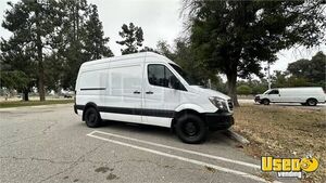 Pet Grooming Truck Pet Care / Veterinary Truck Air Conditioning California Diesel Engine for Sale