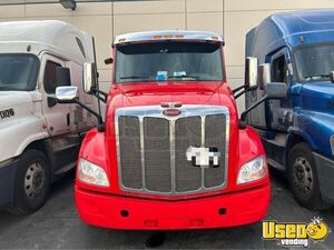 2017 Peterbilt 579 Sleeper Cab / Ready for Business Semi Truck for Sale in California!