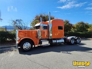 Ready to Work - 2022 Peterbilt 389 Sleeper Cab Semi Truck for Sale in California!