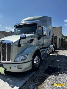 Well Maintained - 2019 Peterbilt 579 Autoshift 12 Speed Sleeper Cab Semi Truck for Sale in Tennessee!