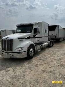 2017 Peterbilt 579 Sleeper Cab Semi Truck | Transport Service Vehicle for Sale in Virginia!