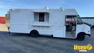 Well Equipped - Ford Pizza Food Truck Mobile Vending Unit for Sale in California!