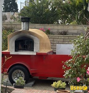 2009 6' x 9' Breadstone Wood-Fired Brick Oven Pizza Trailer / Pizzeria on Wheels for Sale in California!