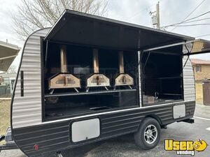 Clean - 2021 14’ Wood Fired Pizza Trailer | Food  Concession Trailer for Sale in Illinois!