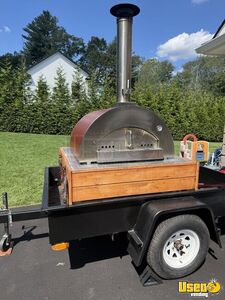 2005 5' x 7' Mobile Pizza Concession Trailer with Forno Bello Pizza Oven for Sale in Massachusetts!