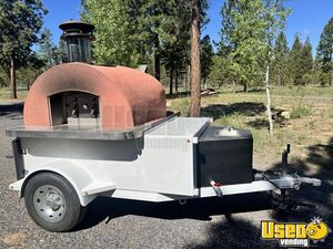 Like New - 2020 Wood Fired Pizza Oven Trailer Mobile Food Unit for Sale in Oregon!