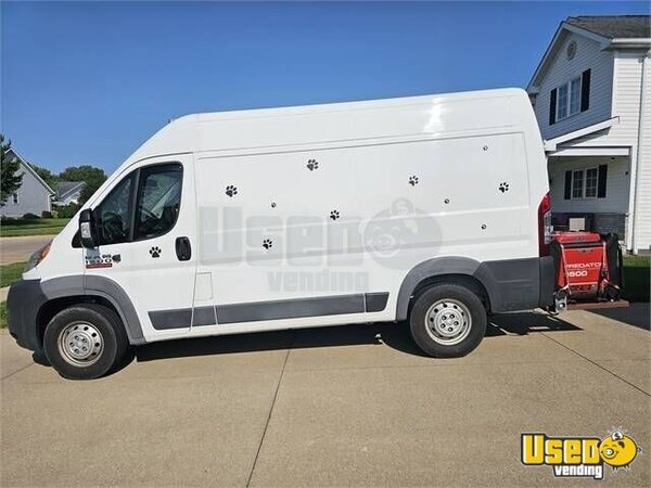 Ram 1500 High Top Mobile Grooming Van Pet Care / Veterinary Truck Ohio for Sale