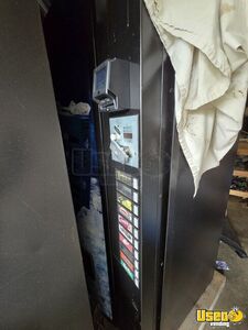 Refurbished Snack Machine 3 California for Sale