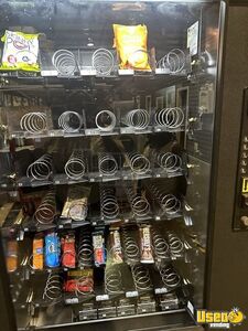 Refurbished Snack Machine 3 Kentucky for Sale