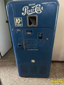 Vintage 1954 VendorLator 33 Pepsi Blue Retro Refurbished Soda Vending Machine For Sale in Maryland!
