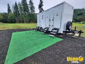 Like New - 2024 16' 3 Stall Luxury Bathroom Trailer | Mobile Business Unit for Sale in Washington!