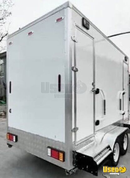 Restroom / Bathroom Trailers Restroom / Bathroom Trailer Air Conditioning California for Sale