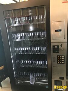 2014 - Royal Vision Vendor Gen II Electronic Soda Vending Machine for Sale in Nebraska!