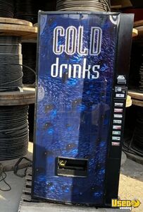 Royal RVCD448-8 Select Soda Cold Drink Vending Machine For Sale in New York!