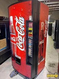 Royal Vendors 9 Selection Soda Cold Drink Vending Machine For Sale in Texas!