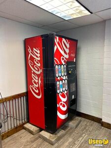 Royal RVMCE 522 Drink Vending Machine 12oz Cans Pepsi Graphic FREE SHIPPING 
