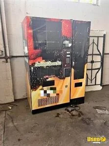 Seaga Vending Combo Machine w/ Entree Merchandising Unit For Sale in California!