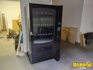 Seaga Infinity INF5C 5 Row Glass Front Snack and Drink Combo Vending Machine For Sale in New Jersey!