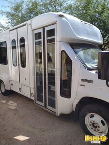 Preowned - 2016 Ford E350 Shuttle Bus with Wheelchair Lift for Sale in Arizona!