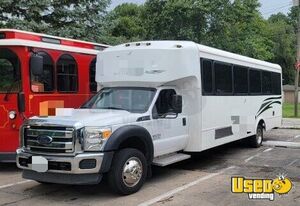 Nice - 2014 Ford F-550 Shuttle Bus | Private Transportation Unit for Sale in Indiana!