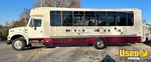 Low Mileage 2000 International Shuttle Bus - 33 Seater - Passenger Bus for Sale in Kentucky!