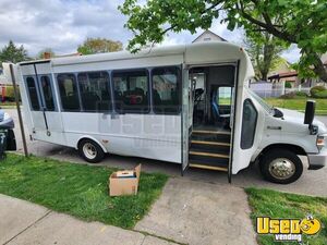 2012 Ford F450 Super Duty Shuttle Bus with Wheelchair Lift for Sale in New Jersey!