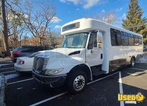 2003 International 3200 VT365 Shuttle Bus with Wheelchair Lift for Sale in New Jersey!