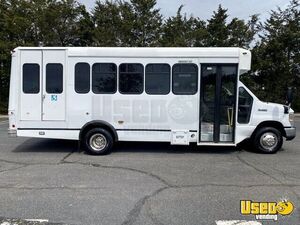 2013 Ford E450 Shuttle Bus with Wheelchair Lift | Transport Service Vehicle for Sale in New York!