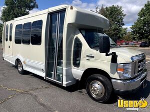 Well Maintained - 2017 Ford E450 Shuttle Bus | Transport Service Vehicle for Sale in New York!
