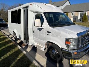 2010 Ford Econoline Shuttle Bus | Used Transportation Vehicle for Sale in Ohio!