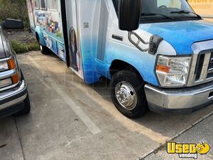 2012 Ford F-450 Shuttle Bus Used Passenger Bus with Wheelchair Lift for Sale in Ohio!