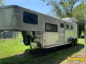 Siesta Sunlite Stock Trailer With Living Quarters Generator Georgia for Sale