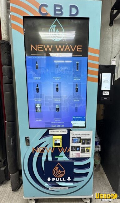 Snack Vending Machine New York for Sale