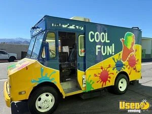 GMC P3500 Snowball Concession Truck with HCD Insignia for Sale in California!