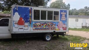16' Ford E350 Shaved Ice Truck Used Snowball Raspados Vending Truck for Sale in Florida!