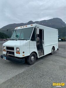 Ready to Transform 1997 GMC TP30842 Diesel 19' Empty Step Van for Sale in Alaska!