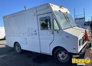 Ready for Conversion - 20' Chevrolet P32 Step Van for Mobile Business for Sale in California!