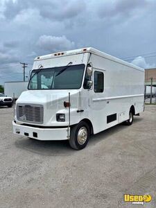 Ready to Convert 2004 Freightliner MT45 Step Van with Liftgate for Sale in Florida!