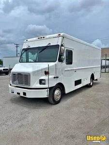 Ready to Convert 2004 Freightliner MT45 Step Van with Liftgate for Sale in Florida!