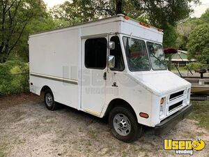 Preowned - GMC 3500 Step Van | Mobile Business Vehicle for Sale in Florida!