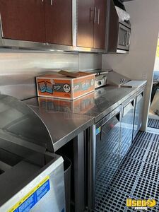 Stepvan Food Truck All-purpose Food Truck Exterior Customer Counter Florida for Sale