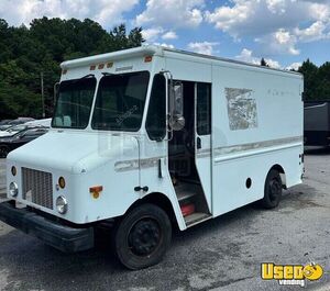 2003 20' Freightliner MT35 Step Van | Used Truck for Mobile Business with Rear Lift for Sale in Georgia!