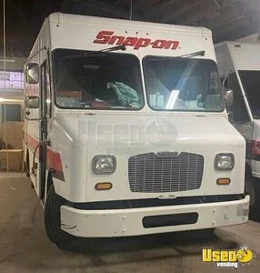 2011 16' Freightliner MT45 Step Van | Empty Step Van for Mobile Business for Sale in Illinois!